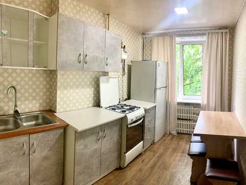квартира за адресою Проспект Героев, 11