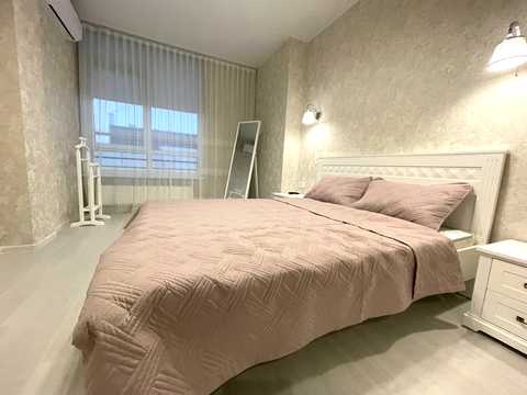 квартира за адресою Тадея Рильського бульв., 1