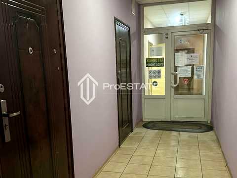 комерційна за адресою Георгія Гонгадзе просп. (Радянської України), 5