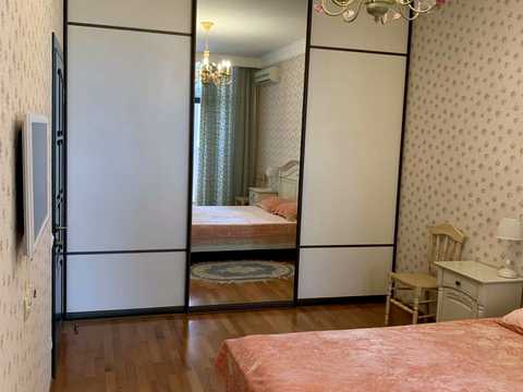 квартира за адресою Базарна вул., 5/2