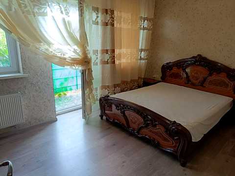 будинок за адресою Центральна вул.