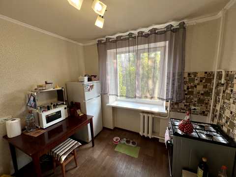 квартира за адресою Олега Ольжича вул. (Ленінградська), 3-Г
