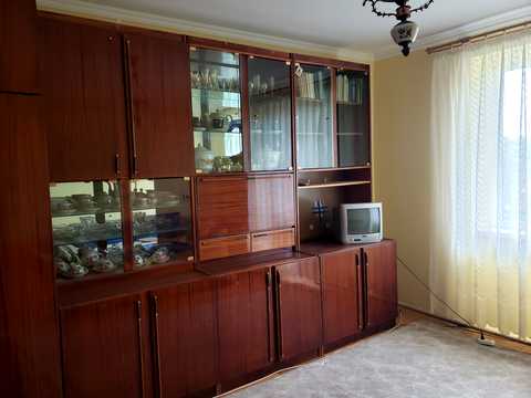 квартира за адресою Гулака-Артемовського вул.