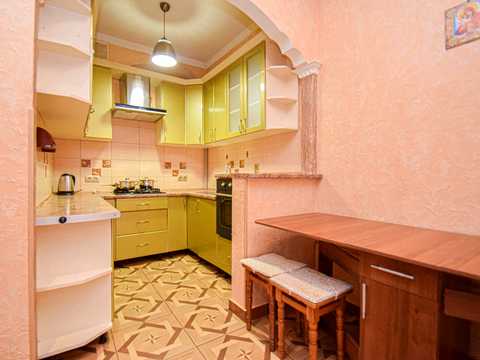квартира за адресою Богдана Хмельницького вул., 29