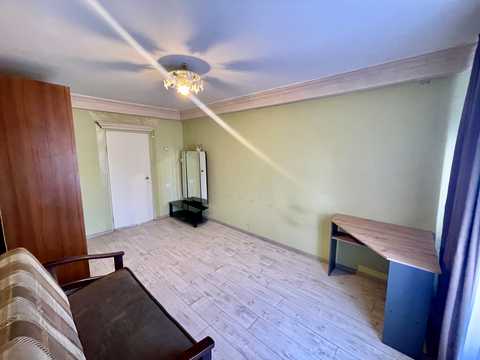 квартира за адресою Леся Курбаса просп., 18-А