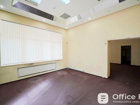 комерційна за адресою Олександра Кониського вул., 28а