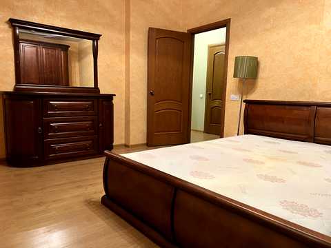 квартира по адресу Бориса Гмыри ул., 6