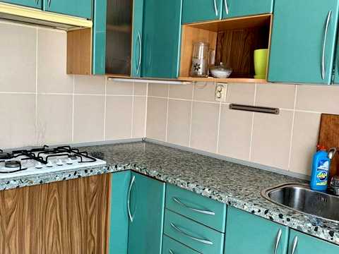 квартира за адресою Академіка Корольова вул., 81