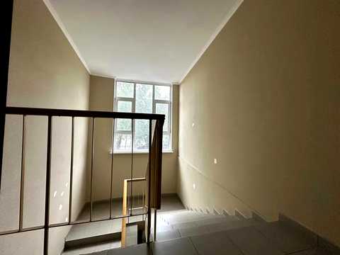 комерційна за адресою Федора Ернста вул., 16-Б