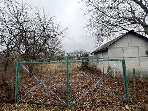 ділянка за адресою Горіхова