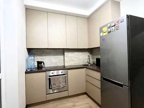 квартира по адресу Александровская ул., 1