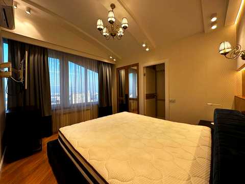 квартира по адресу Кловский спуск, 5