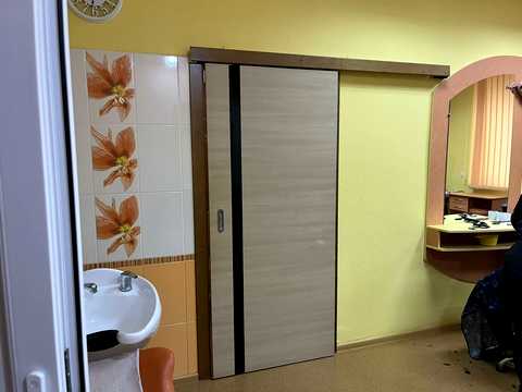 комерційна за адресою Вахтанга Кікабідзе вул. (Булгакова), 16