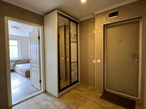 квартира за адресою Різдвяна вул., 4