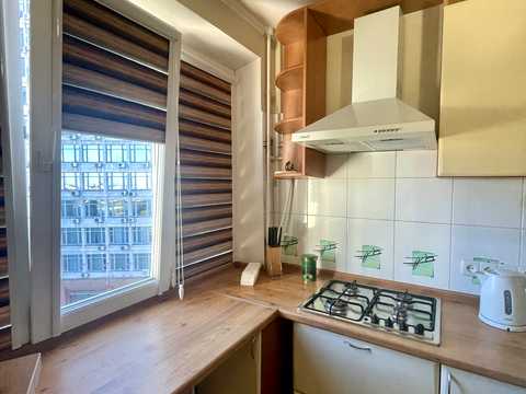 квартира за адресою Івана Мазепи вул. (Січневого Повстання), 1/25