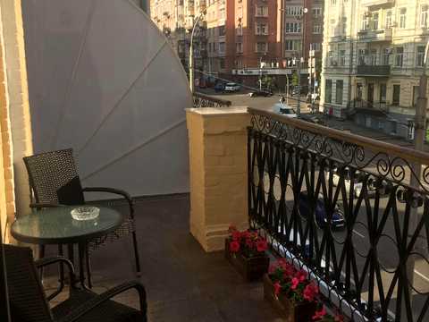 квартира по адресу Антоновича, 32