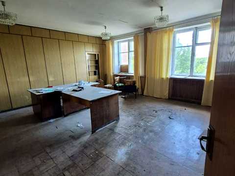 комерційна за адресою івана франка, 40
