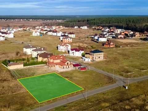 участок по адресу 