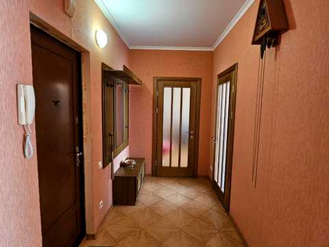 квартира за адресою Євгена Танцюри вул. (Генерала Петрова), 50