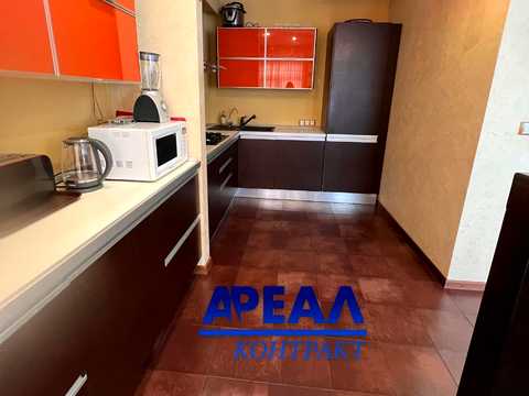 квартира за адресою Шкільна вул. (Героїв Сталінграда), 555