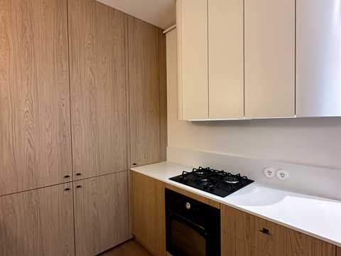 будинок за адресою Донецька вул., 9