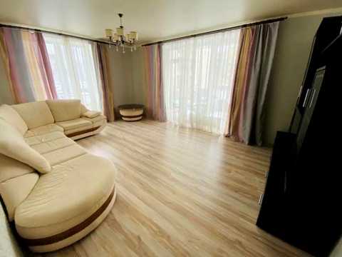 квартира за адресою Сергія Данченка вул., 12-А