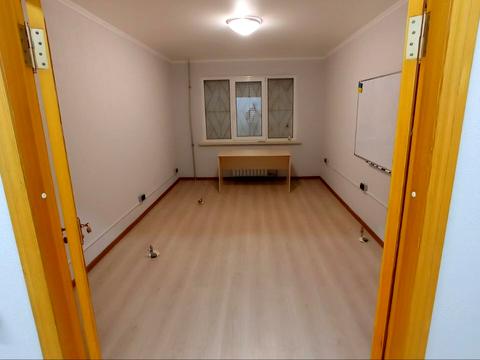 комерційна за адресою Віталія Блажка вул., 1