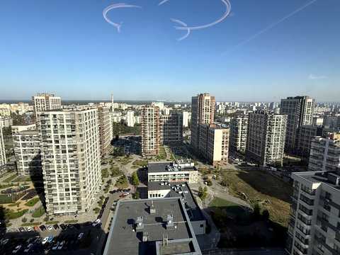 квартира за адресою Олександра Олеся вул., 4-А