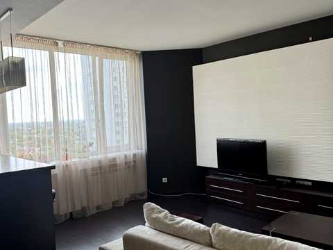 квартира за адресою Миколи Бажана просп., 12