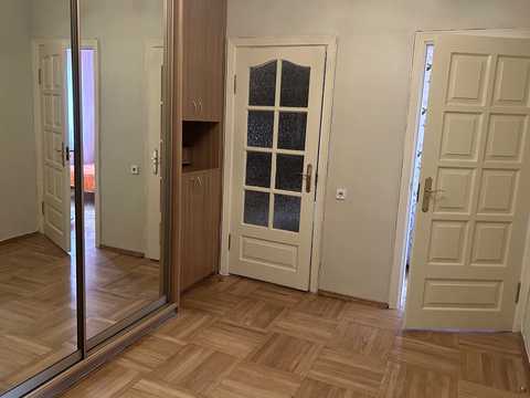 квартира за адресою Левка Лук'яненка вул. (Маршала Тимошенка), 33/35