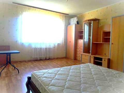 квартира за адресою Олександра Мишуги вул., 12