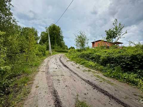 участок по адресу Загірянська
