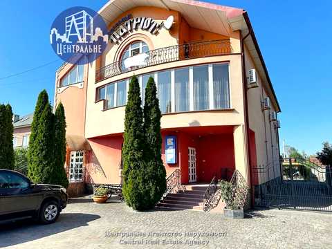 комерційна за адресою смт. Лужани, Центральна, 56