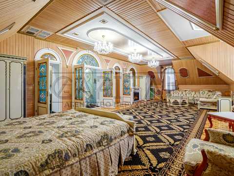 коммерческая по адресу Патріарха Володимира Романюка ул. (Жовтнева), 2Б