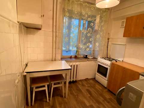 квартира по адресу Амвросия Бучмы бульв., 1
