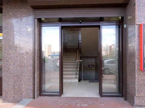 комерційна за адресою Петра Григоренка просп., 22/20