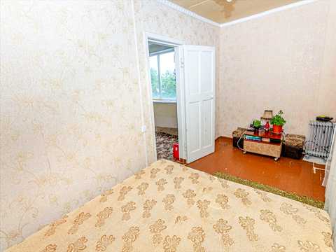 квартира за адресою с. Яреськи, Центральна, 1