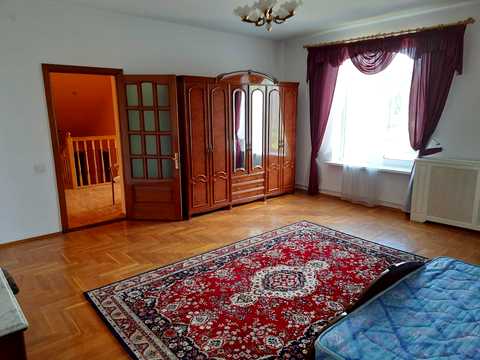 дом по адресу Кучанська, 3