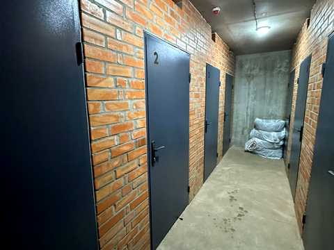 комерційна за адресою Науки просп., 58