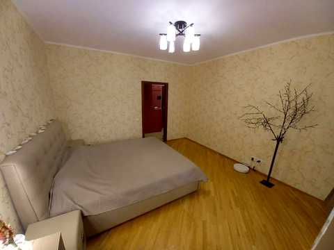 квартира за адресою Анни Ахматової вул., 35-Б
