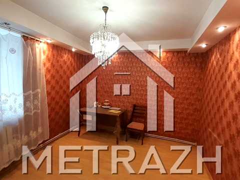 квартира за адресою Зброярська вул. (Малиновського), 8