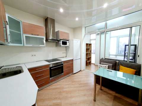 квартира за адресою Регенераторна вул., 4
