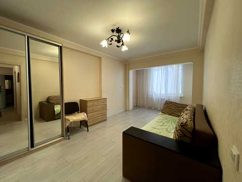 квартира за адресою Зодчих вул., 66
