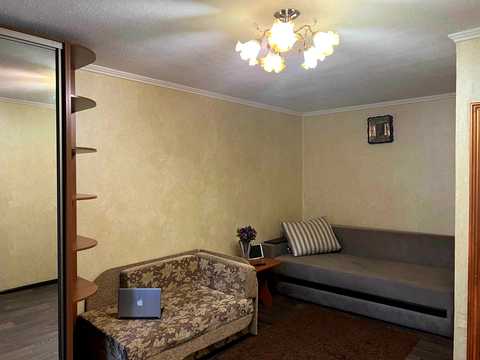 квартира за адресою Райдужна вул., 13-В