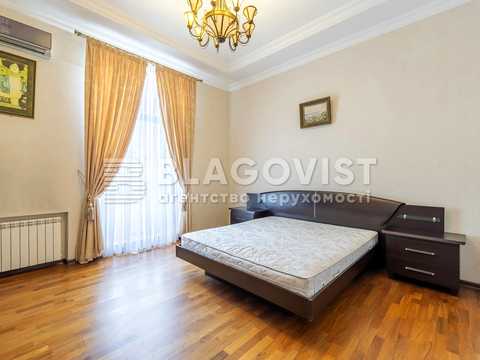 квартира за адресою Хрещатик вул. (Kreschatic), 15