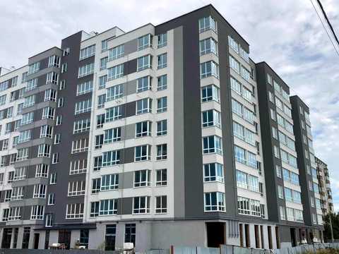 комерційна за адресою вул. Павлюченка, 16б