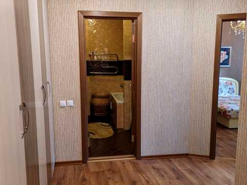 квартира за адресою Дніпровська набережна вул., 19-А