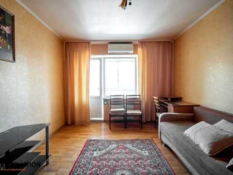 квартира за адресою Дмитра Луценка вул. (Крейсера "Аврора"), 5