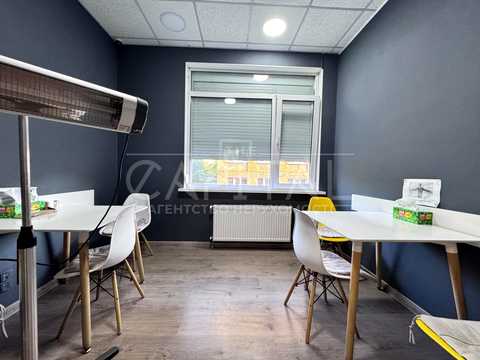 комерційна за адресою Олени Теліги вул., 5б