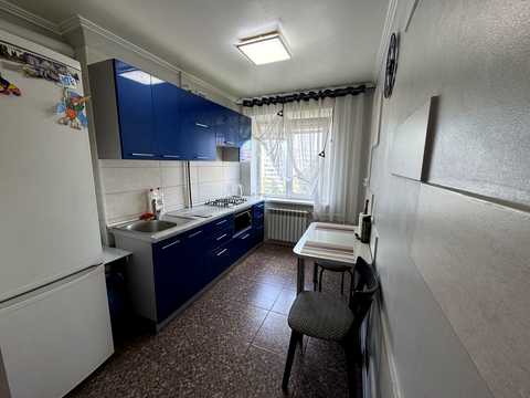 квартира по адресу Героев просп., 11